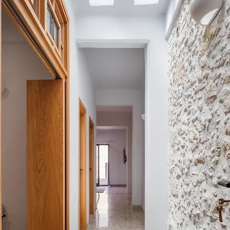 Chryssi 02, Comfort & Style, Centrally In Rethymno, Close To The Apartamento *