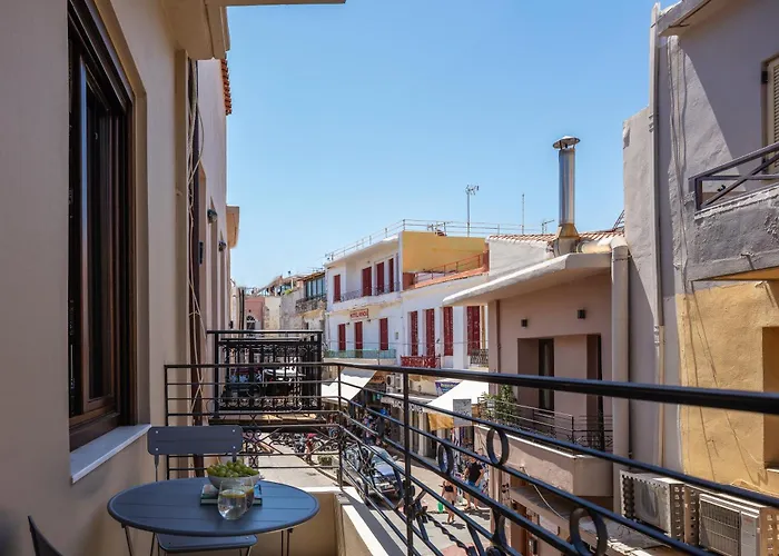 Apartamento Chryssi 02, Comfort & Style, Centrally In Rethymno, Close To The *